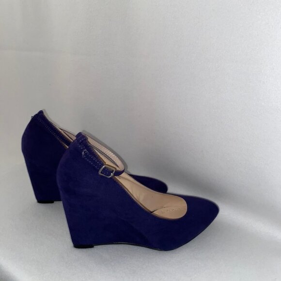 Bamboo Size 8 1/2 Cobalt Blue Ankle Strap Wedges - Picture 4 of 16
